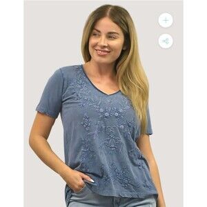 NEW CAITE KYLA SEO "JOAN TEE" 100% COTTON EMBROIDERED RED V NECK T SHIRT SMALL